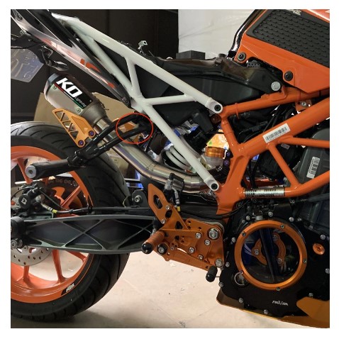 KO Lightning / 中間パイプ リンクパイプ 触媒除去 / KTM デューク