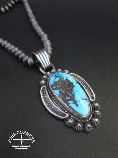 ハリービゲイ ペンダントトップ - FOUR CORNERS インディアンジュエリー