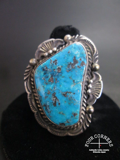 ナバホ族 フリッツォントレド オールドローンマウンテン リング フリッ