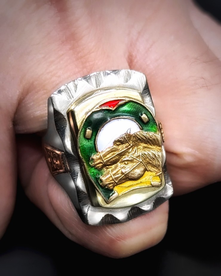 Vintage Mexican Biker Ring “Lucky Two Horse Heads shoe” | 8UP