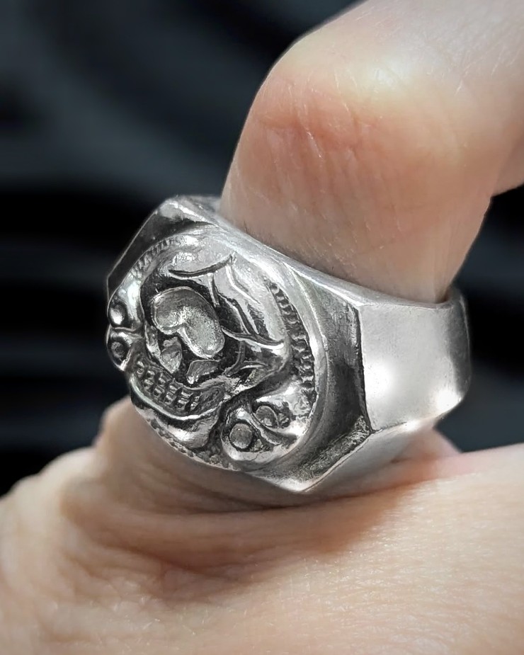 スカル　オブジェ　金属製　白銅製　ヴィンテージ　重さ1,4kg スカルオブジェ金属製白銅製ヴィンテージ重さ1,4kg ラスト1個