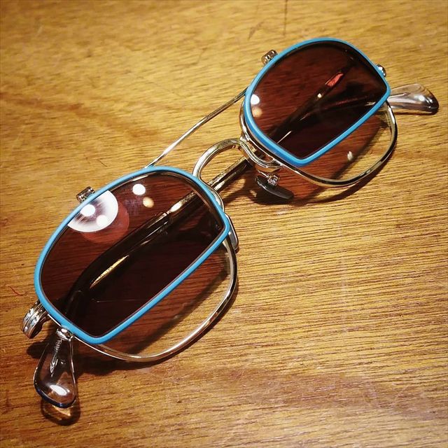 GROOVER “lot.492” | 8UP