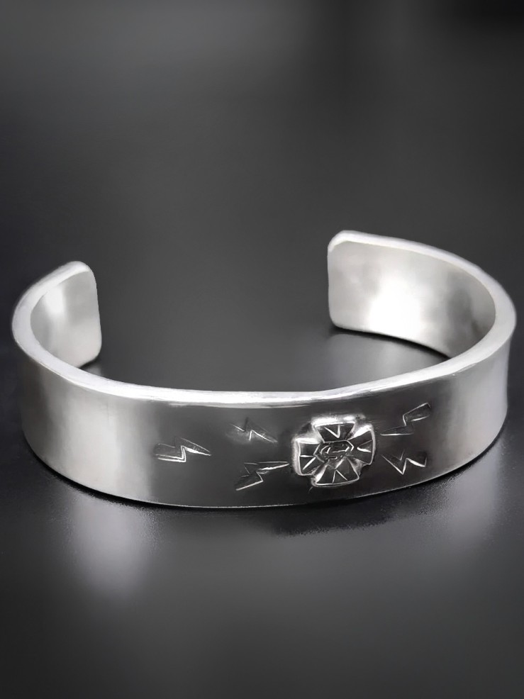 Silver925 Iron Cross Bangle | 8UP