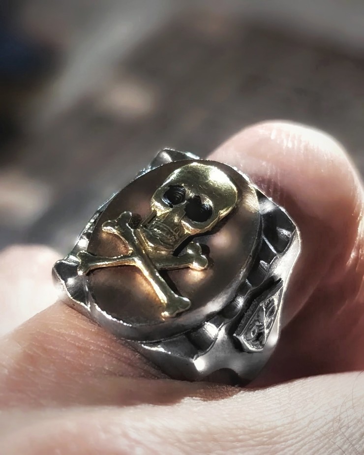 Vintage Mexican Biker Ring “Skull & Cross Bones” | 8UP