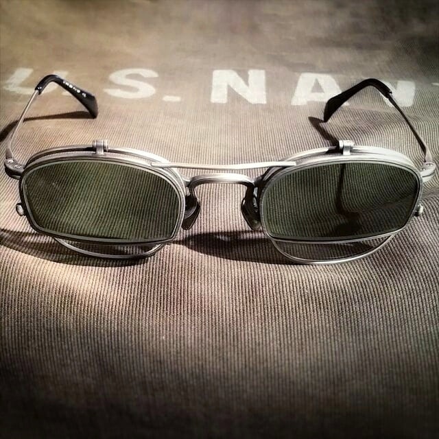 GROOVER “LOT.492” | 8UP