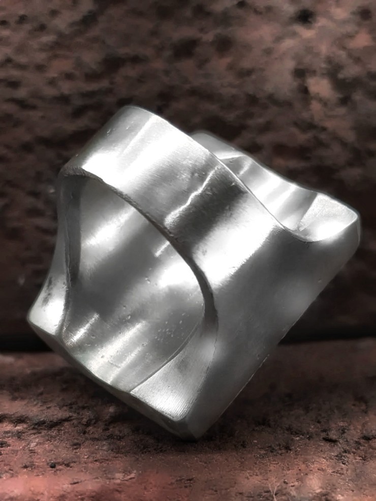 k18 Gold SL Eagle Metal Large Square Ring | 8UP