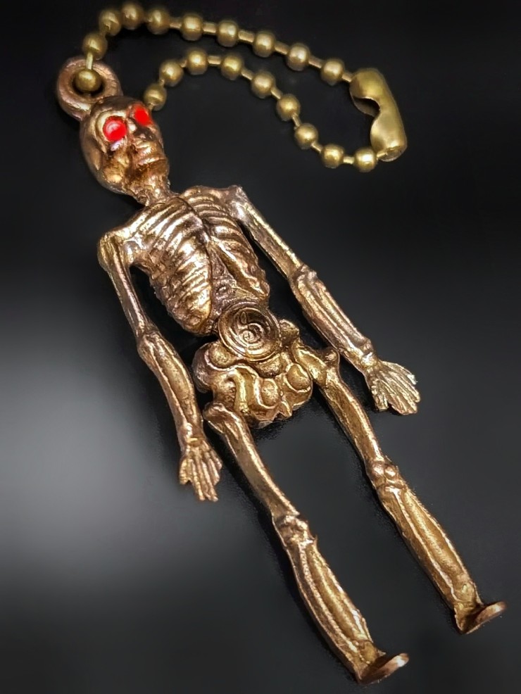 Junk Smith “Skull Doll Key Chain” | 8UP