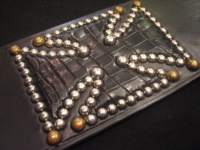 アイアンクロススタッズブレス | 8UP