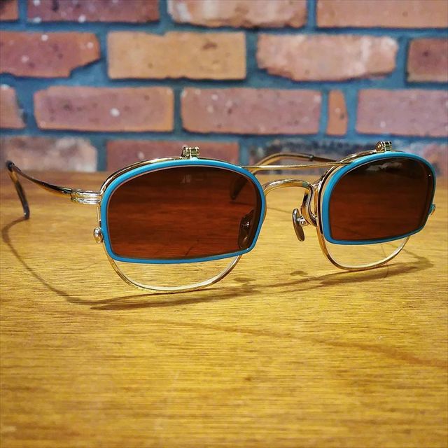 GROOVER “lot.492” | 8UP