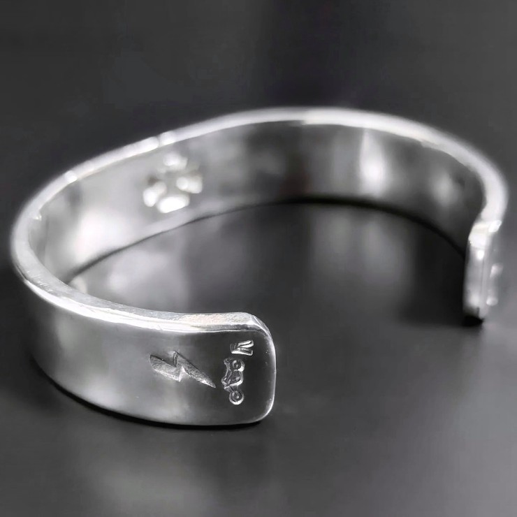 アクセサリー iron cross bangle Silver925 Iron Cross Bangle | 8UP
