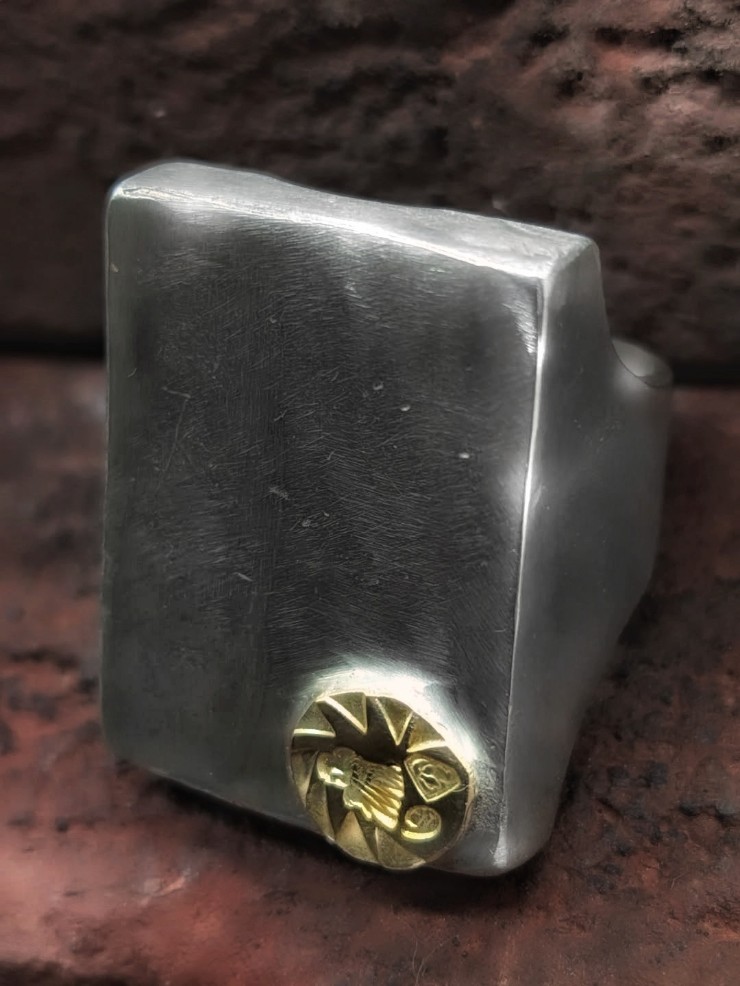 k18 Gold SL Eagle Metal Large Square Ring | 8UP