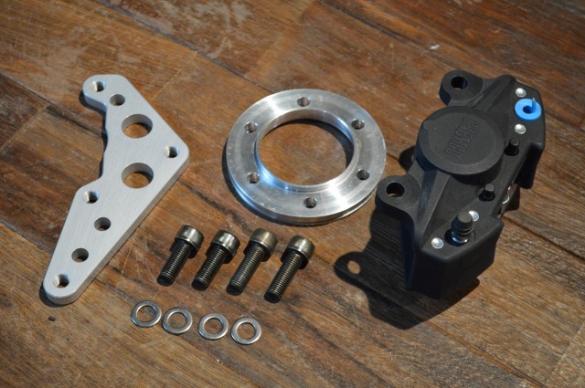 SR400 ブレンボ キャリパーセット 320mm用 SR400 ブレンボ キャリパーセット 320mm用 - メルカリ