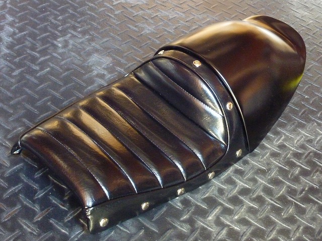 SR用スタッズカウルシート | ONLINE SHOP