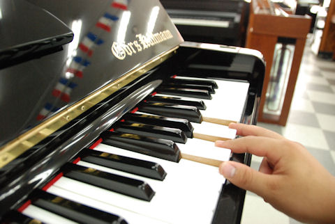 アップライトピアノ ゲルス＆カルマン