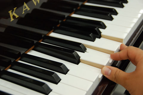 カワイ（KAWAI） DS80B 中古ピアノ | 中古ピアノ販売