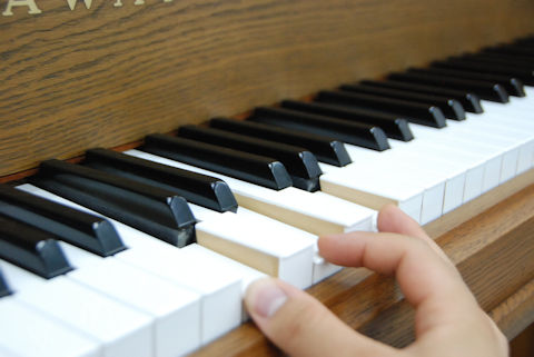 カワイ（KAWAI） KL703 中古ピアノ | 中古ピアノ販売専門