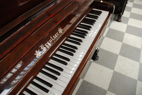 中古アップライトピアノ クロイツェルK4