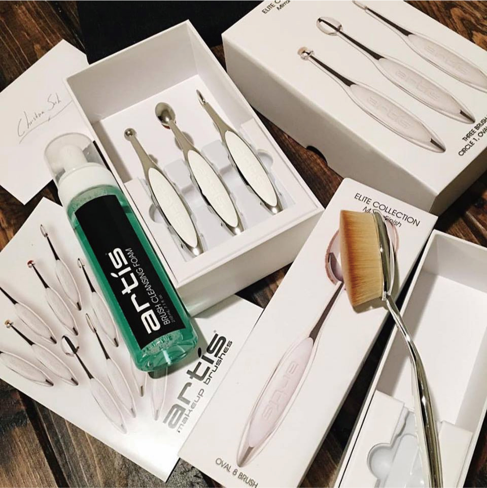 【ひびちゃん】アーティス メイクブラシ ３本セット エリートミラー ARTIS BRUSH Elite Mirror 3本セット | ATELIER RAISIN