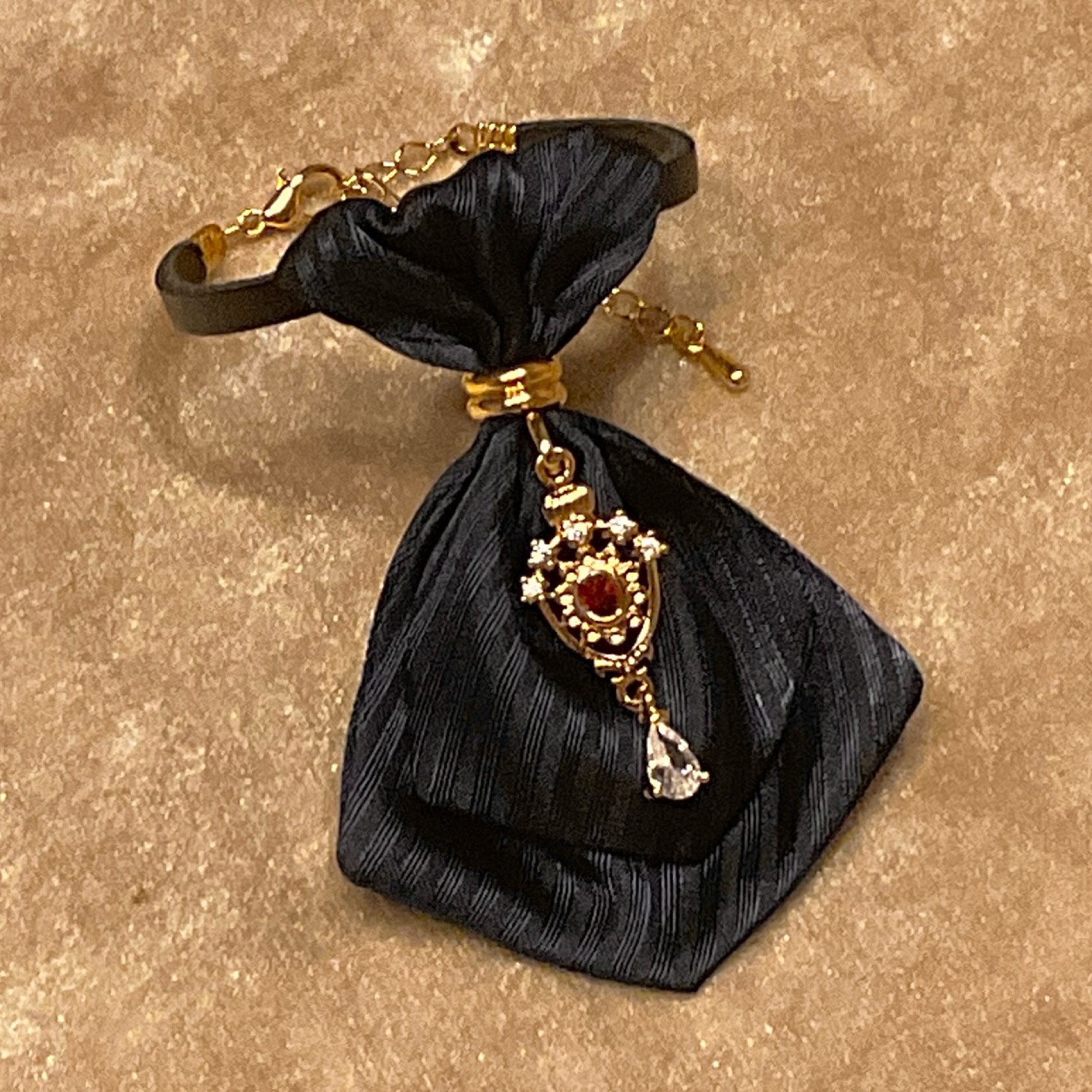 クリックで画像を表示