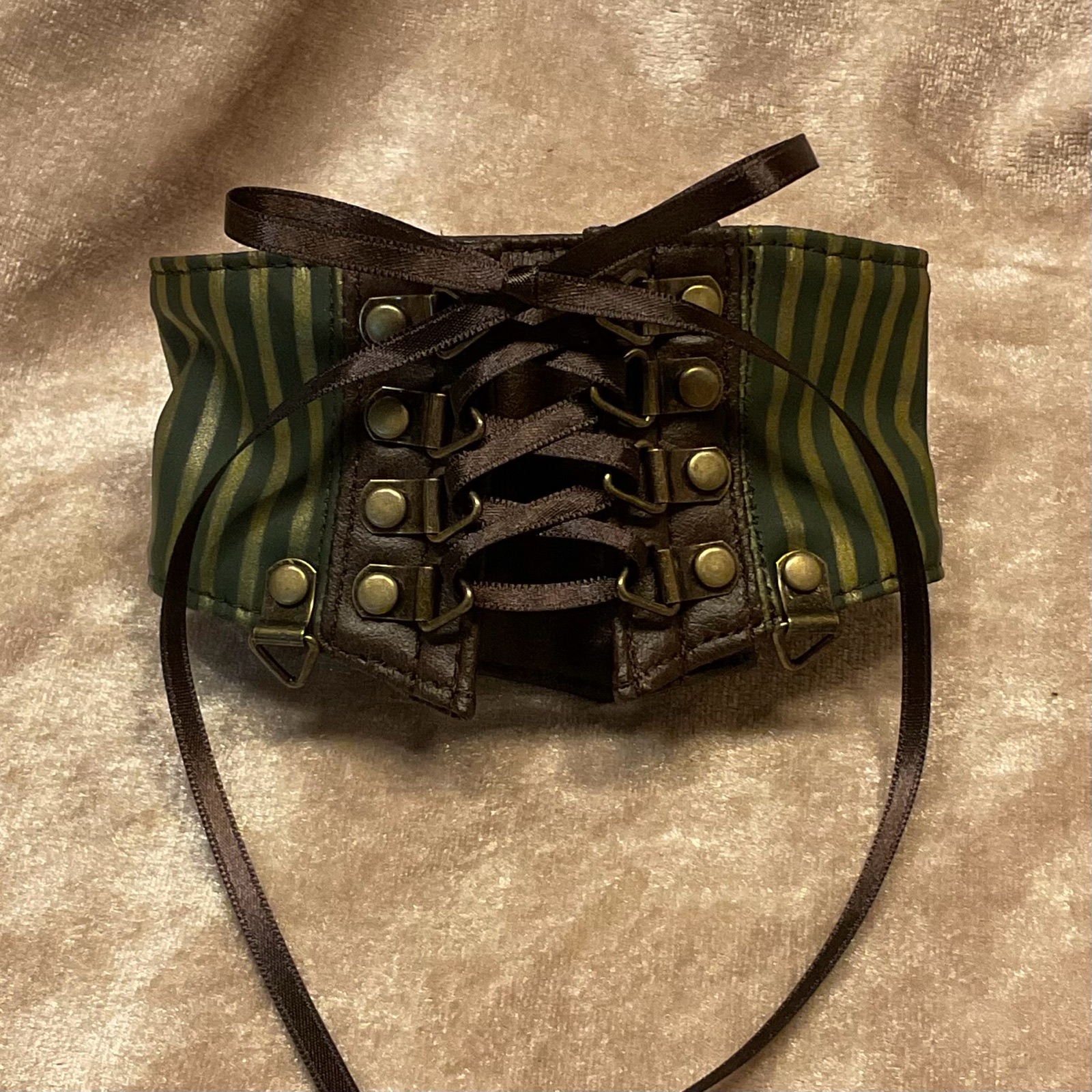 クリックで画像を表示