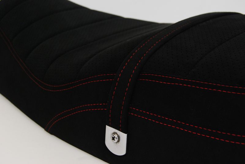 Bagus! アルカンターラシート張替加工 | Bagus! motor cycle（バグース