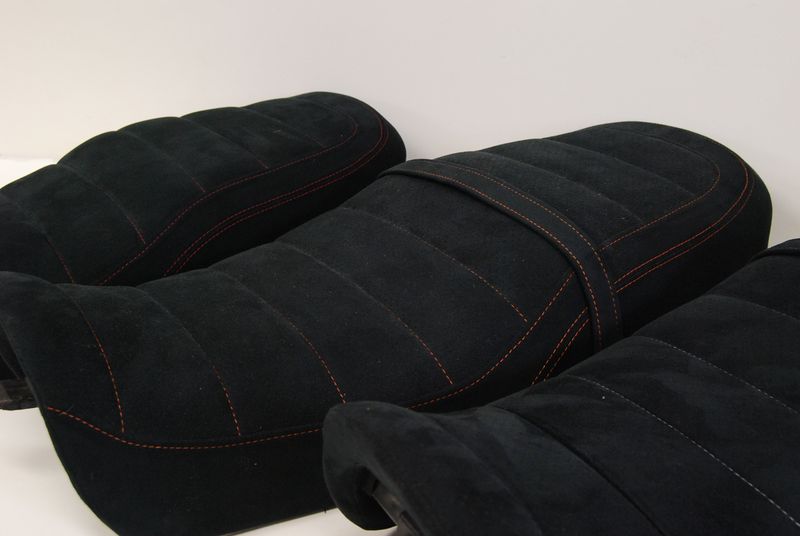 Bagus! アルカンターラシート張替加工 | Bagus! motor cycle（バグース