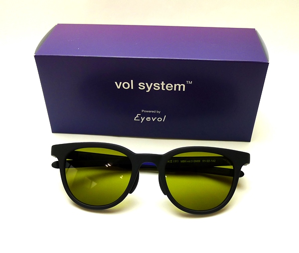 Eyevol アイヴォル　CONLON コンロン　ヴォルシステムレンズ Eyevol（アイヴォル） vol system（ヴォルシステム）搭載モデル