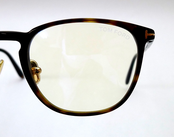 TOM FORD】TF5700ーB 052（1個） - beaconparenting.ie