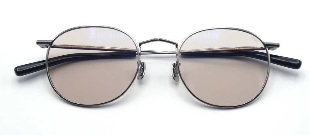 eyevan7285 1012 820 サングラス　シルバー eyevan7285 1012 820 サングラス シルバー - メルカリ