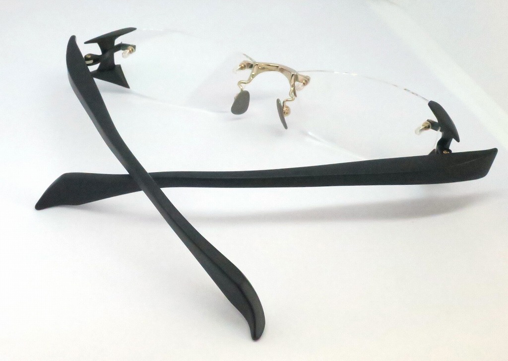 JAPONISM JN-510RR　Black & Gold JAPONISM JN-510RR Col.05 (Black＆Gold） ｜ メガネパーク・ブレス