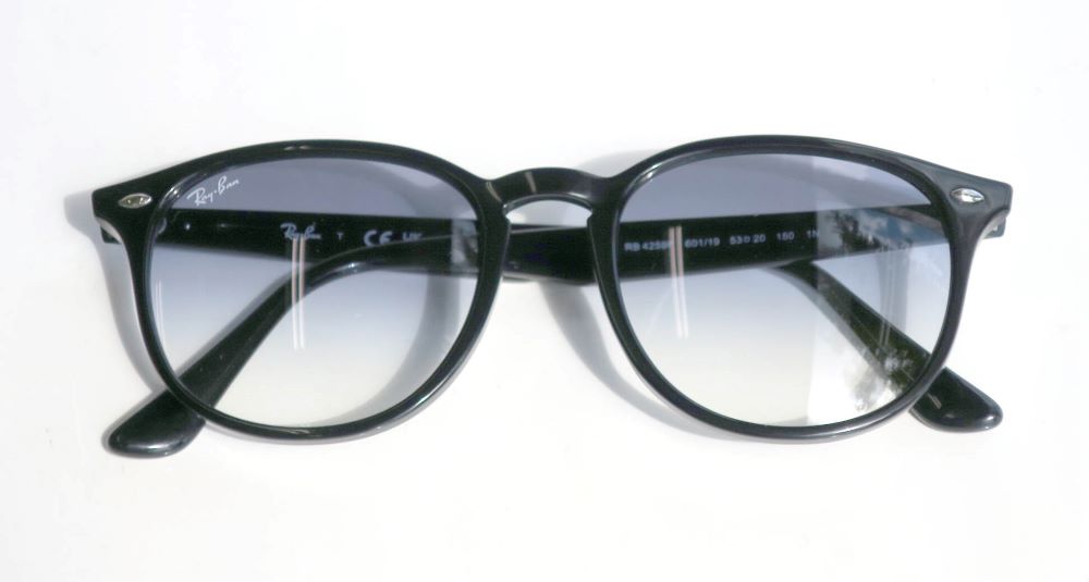 Ray-Ban（レイバン） RB4259F 601/19 | メガネパーク・ブレス