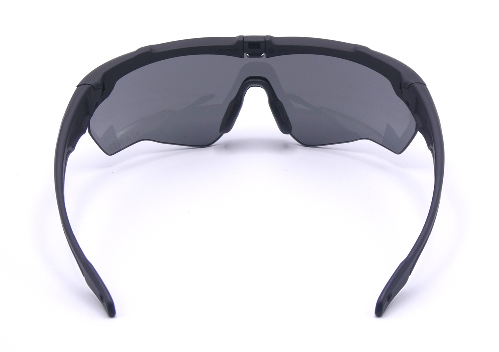 クリックで画像を表示