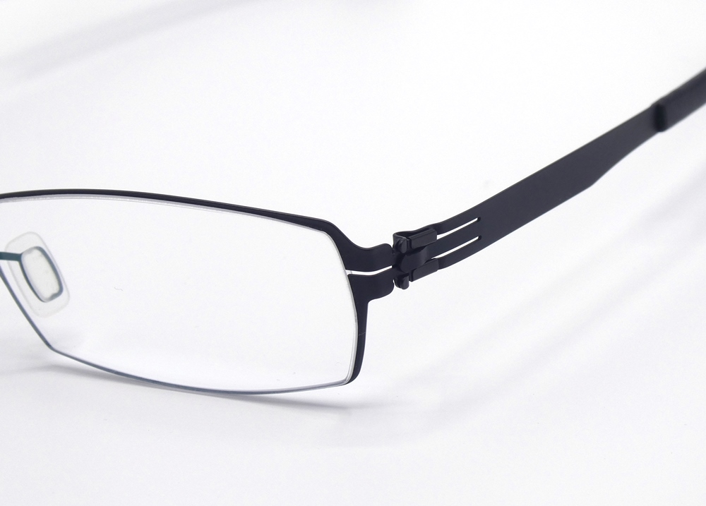 ic! berlin（アイシーベルリン） Paxton 2.0（パクストン2.0） Black