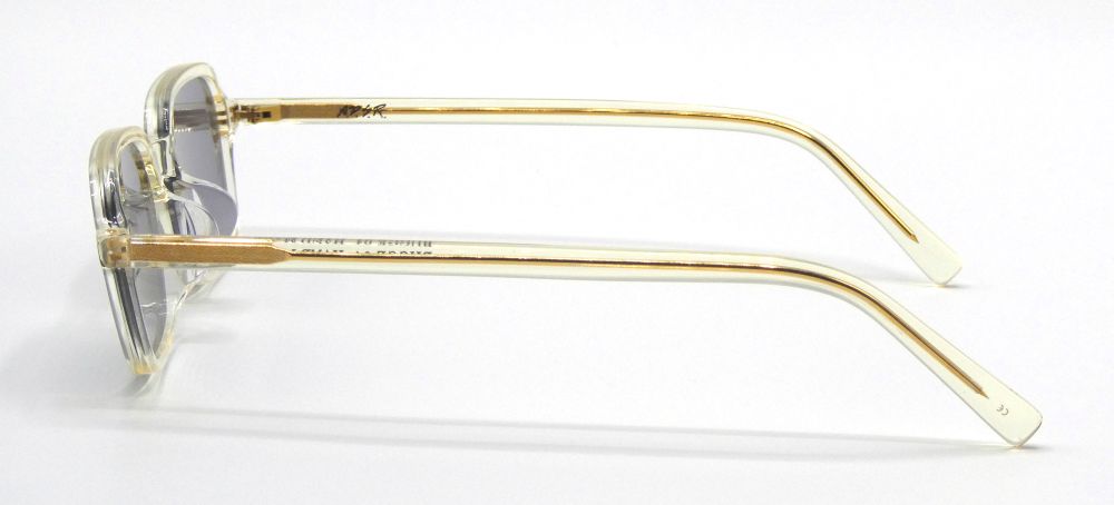 クリックで画像を表示