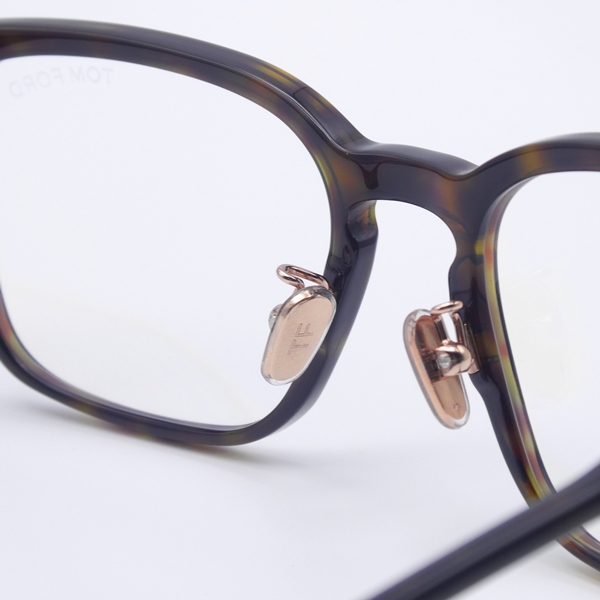 TOM FORD（トムフォード） TF5928-D-B ECO 052 ｜ メガネパーク
