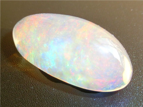 8.5Ct 光を閉じ込めた水の結晶 エチオピア産オパール | ブリリアント