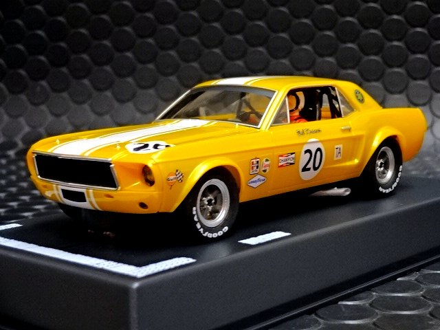 Pioneer 1/32ｽﾛｯﾄｶｰ PRTP-10☆ Pioneer Racing Twin Pack - Mustang vs