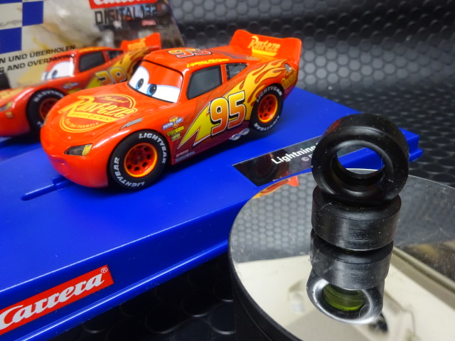 ﾊﾝﾄﾞ・ﾒｲﾄﾞ 1/32 ｽﾛｯﾄｶｰﾊﾟｰﾂ ウレタン・スリックタイヤ◇カレラの