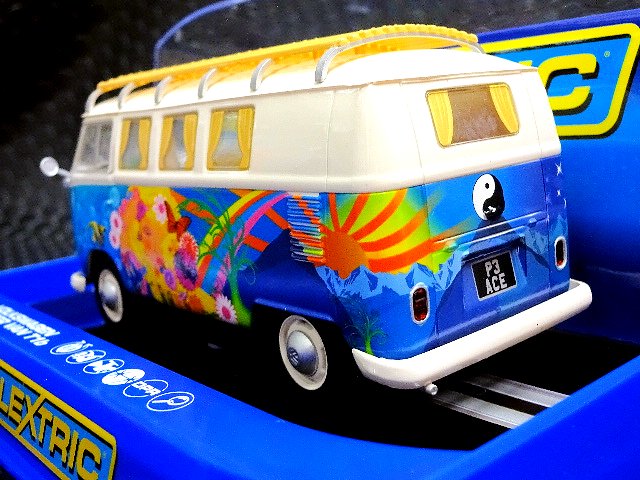 Scalextric 1/32 ｽﾛｯﾄｶｰ C3761◇Volkswagen Camper Van ”Hippie” ﾊｲﾃﾞｨﾃｰﾙﾓﾃﾞﾙ  ☆'70'sのサイケデリック・ペイント！ LOVE & PEACEですね！ | NASCAR・スロットカー・ミニカーの専門店<<サッキーズ・コレクションズ大阪>>  by CAR-BOX