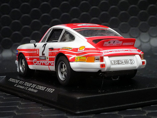 FLY 1/32 ｽﾛｯﾄｶ- E2030 ◇PORSCHE 911 #2/G.Larrouse and C.Delferrier 