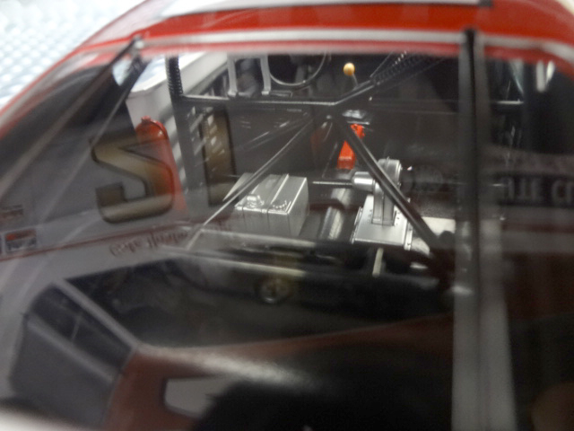 新発売 ◇#21 Cale Yarborough 1968 Mercury Cyclone Autographed 1:24