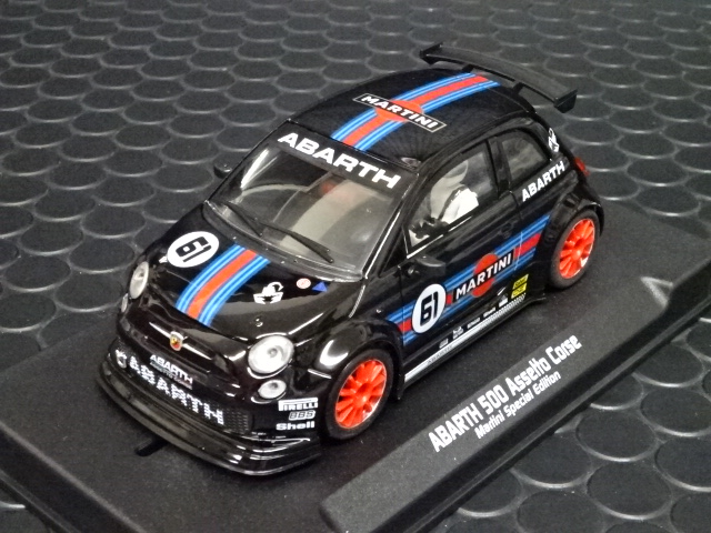 SCX Fiat Abarth 1000 スロットカー1/32 NSR 1/32 ｽﾛｯﾄｶｰ 0261SW◇Fiat Abarth 500 #61 Martini -BLACK