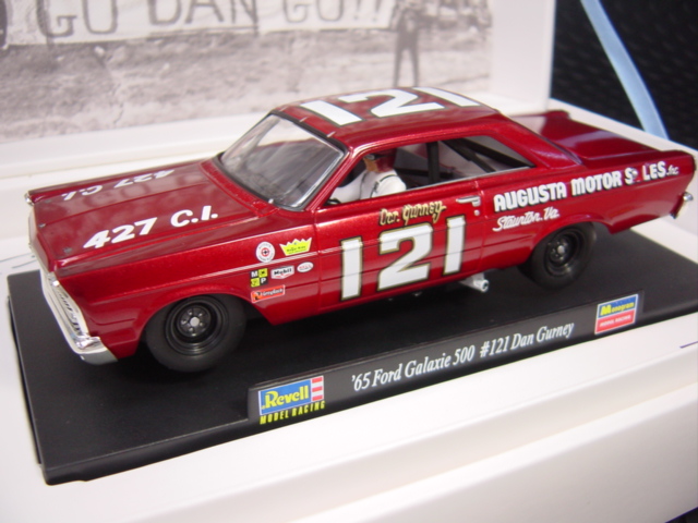 Monogram/Revell 1/32 ｽﾛｯﾄｶｰ限定品 4894◇#121 DanGurney/Ford