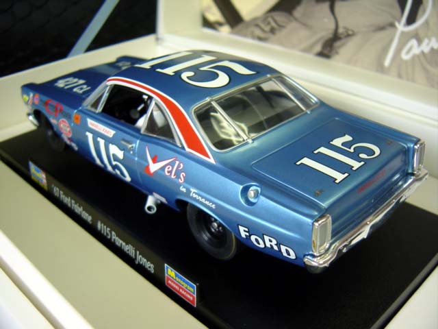 Monogram/Revell 1/32ｽﾛｯﾄｶｰ限定品 4831◇#115 Parnelli Jones