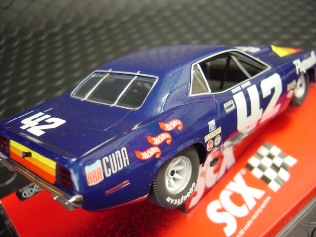 SCX スロットカー　1:32スケール Carrera Evolution 1/32 ｽﾛｯﾄｶｰ ◇Ferrari 296 GT3 