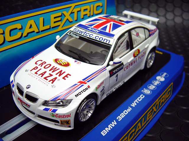 Scaｌextric 1/32 ｽﾛｯﾄｶｰ ◇BMW 320 SI WTCC-Champion #1Andy Priaulx 