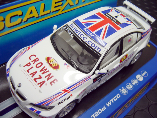 Scaｌextric 1/32 ｽﾛｯﾄｶｰ ◇BMW 320 SI WTCC-Champion #1Andy Priaulx 