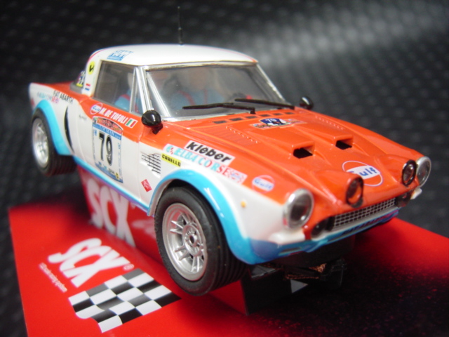 SCX 1/32 ｽﾛｯﾄｶｰ ◇FIAT 124 Spyder/Rally 
