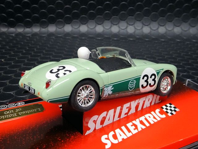 SCX 1/32 ｽﾛｯﾄｶｰ U10079-SF◇MGA ”UK スロットカーフェスティバル 