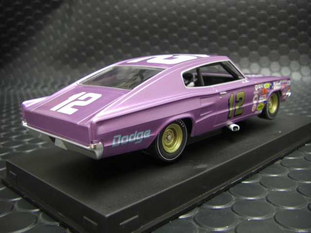 ローラ T-260 1971 1/32 スロットカー - メルカリ